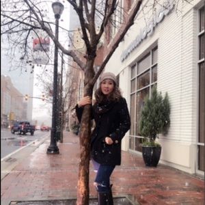 Meet your Posher, Nhung